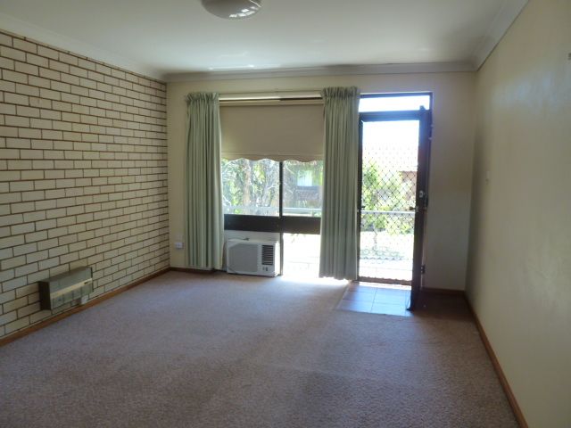 4/9 Nordlingen Drive, Wagga Wagga, NSW 2650