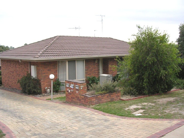 1/16-18 Bacchus Road, MOUNT CLEAR, VIC 3350