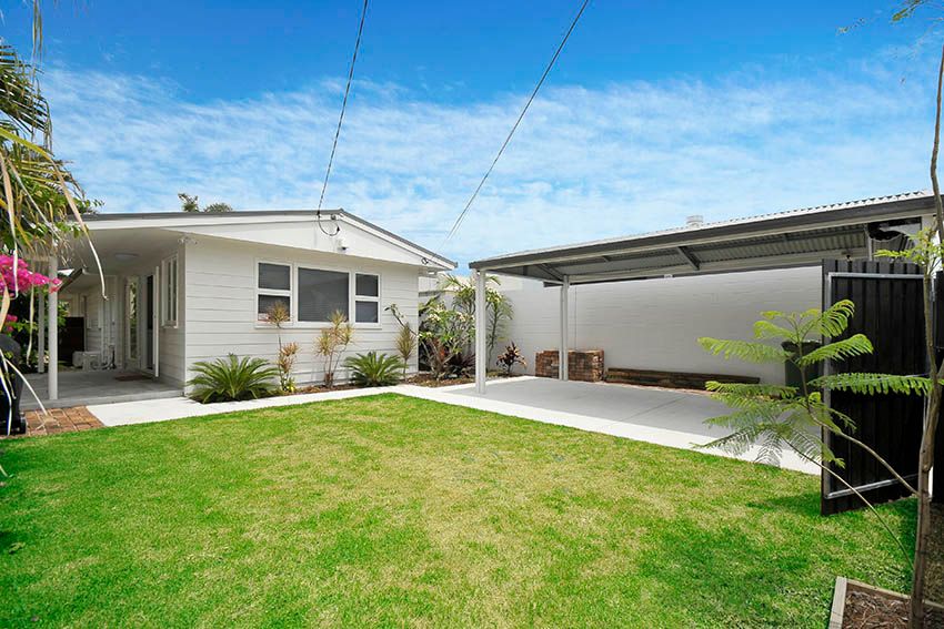 46 Sunbrite Avenue, Mermaid Beach QLD 4218