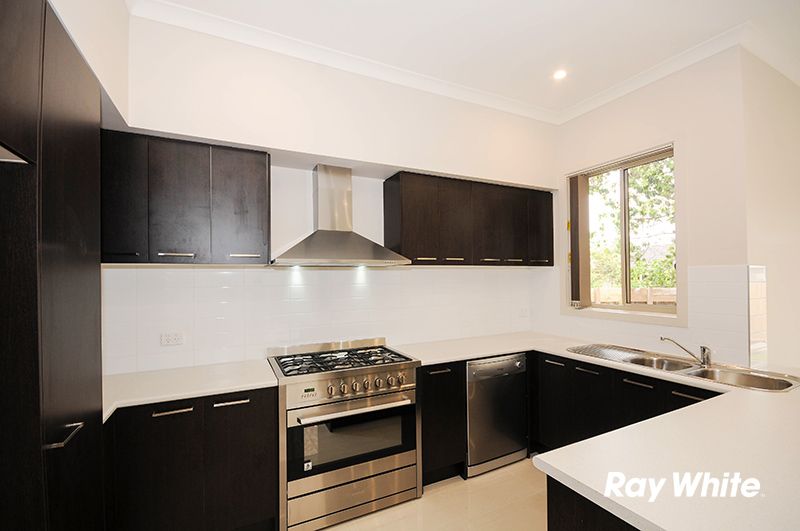 4B Larne Avenue, Bayswater, VIC 3153