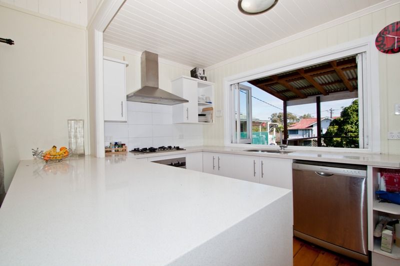 50 Archibald Street, Fairfield, QLD 4103