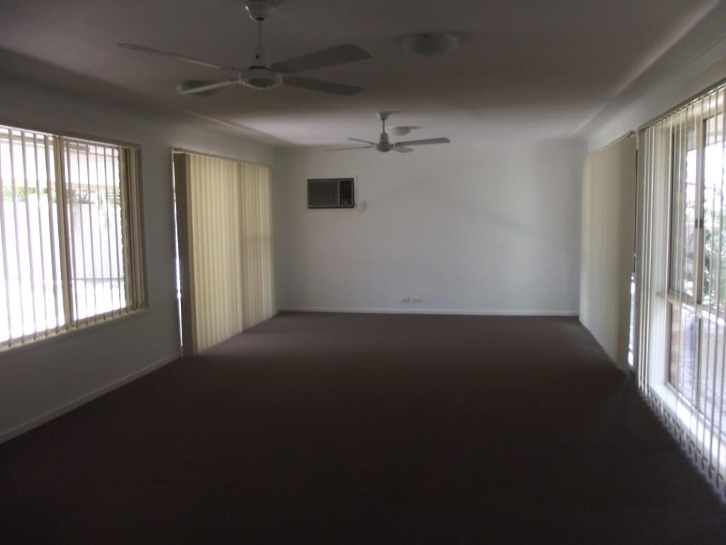 11 Colonsay Crescent, Merrimac, QLD 4226