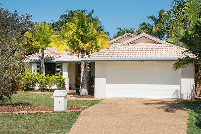 14 Lakewood Court, HELENSVALE, QLD 4212