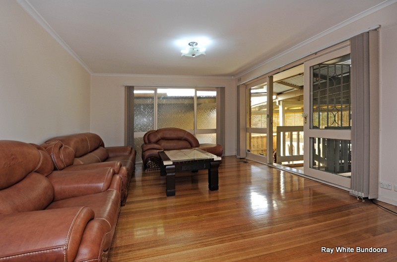 54 Moreton Crescent, BUNDOORA, VIC 3083