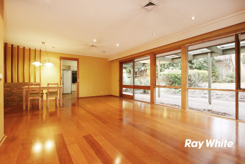 6 Barrington Court, WANTIRNA, VIC 3152