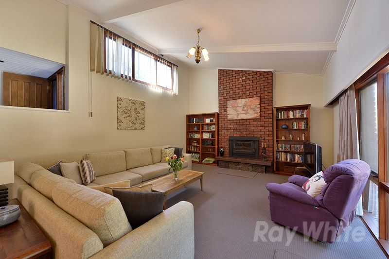11 Harewood Close, BORONIA, VIC 3155