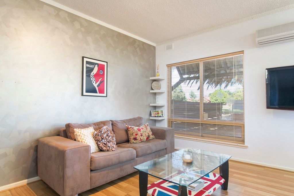 1/17 Caroline Street, GLENELG NORTH, SA 5045