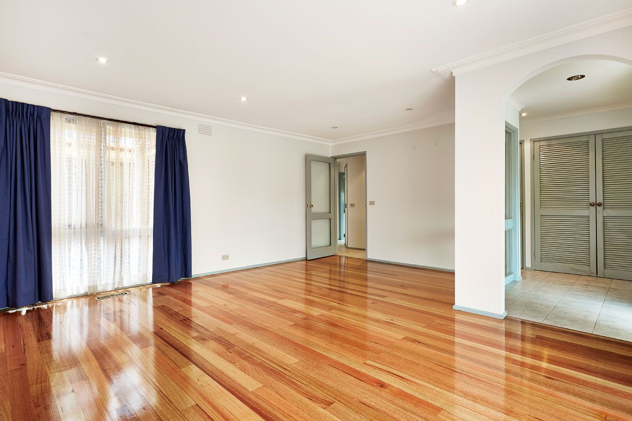 13 Calembeena Avenue, HUGHESDALE, VIC 3166