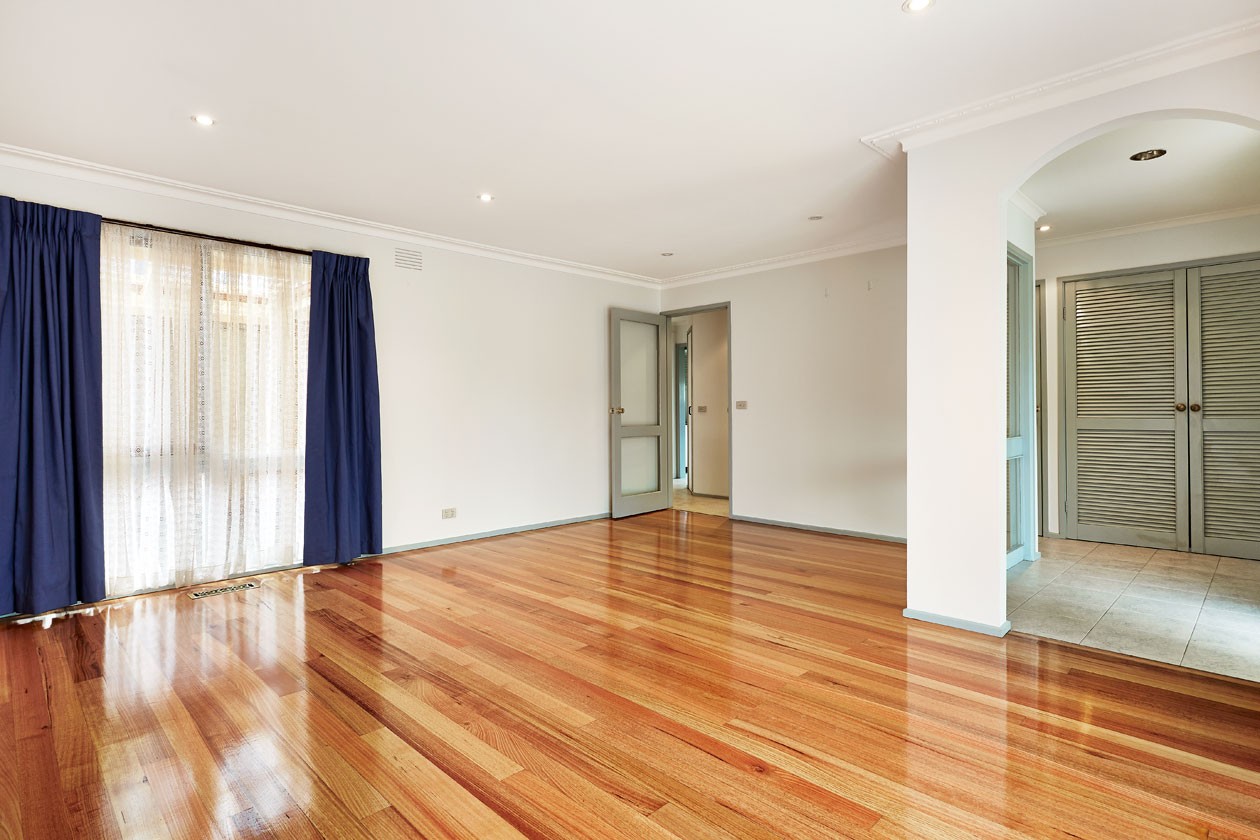 13 Calembeena Avenue, HUGHESDALE, VIC 3166