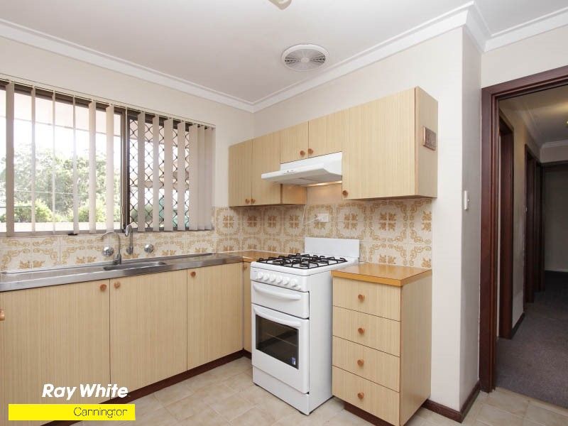 24 Hibiscus Street, MADDINGTON, WA 6109