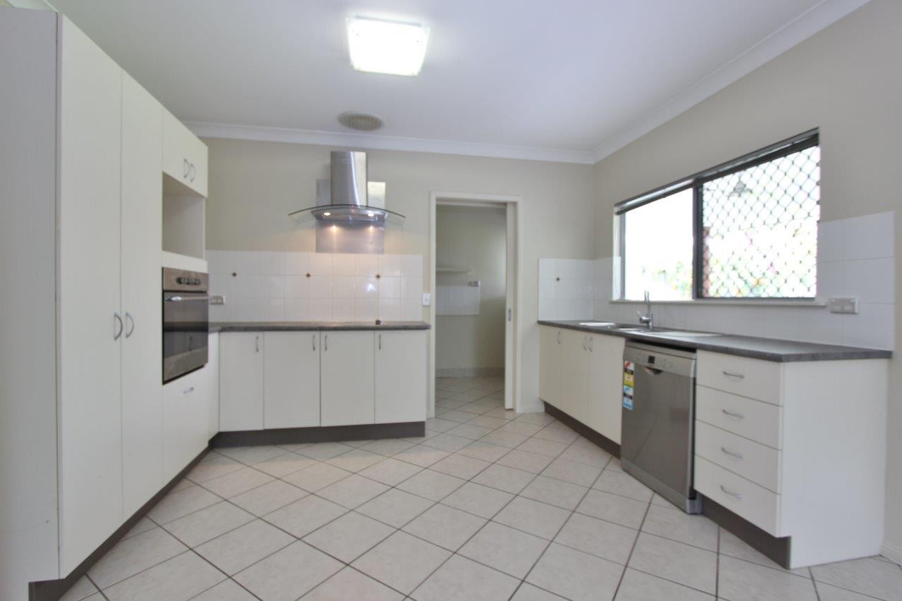 26 Narabeen Street, KEWARRA BEACH, QLD 4879