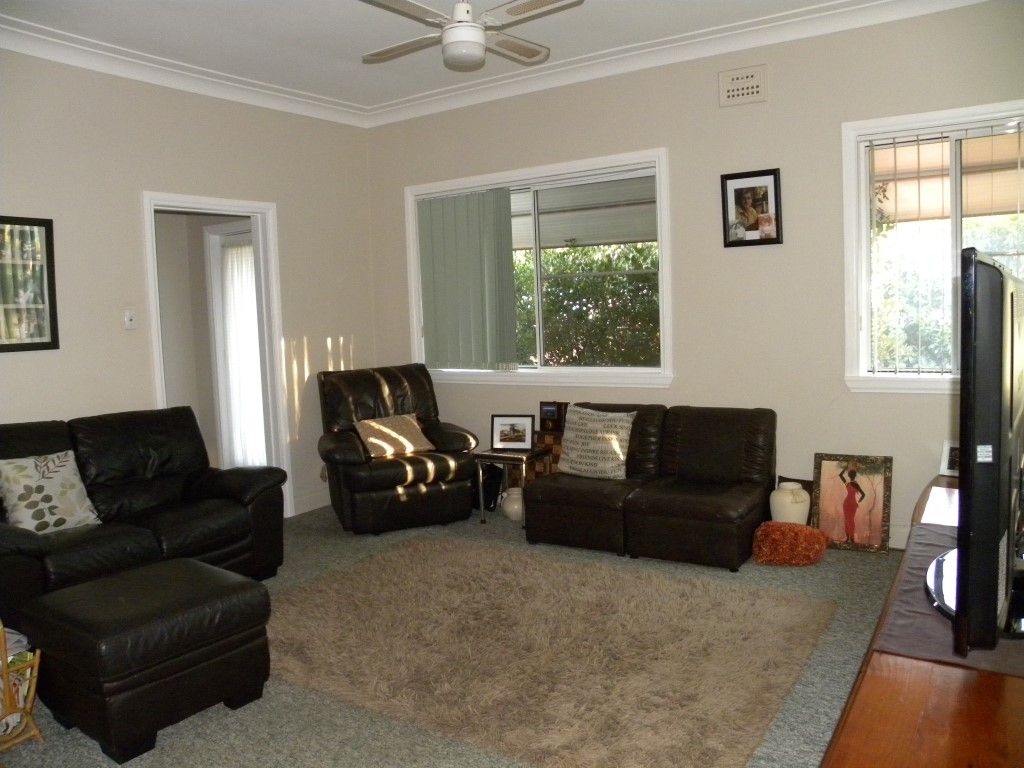 43 Orange Street, PARKES, NSW 2870
