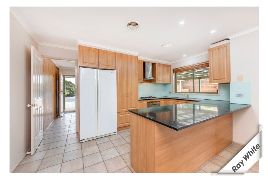 17 Westall Place, DUNLOP, ACT 2615