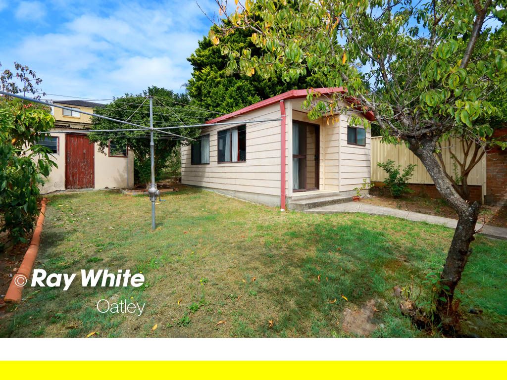 17 Glen Road, OATLEY, NSW 2223
