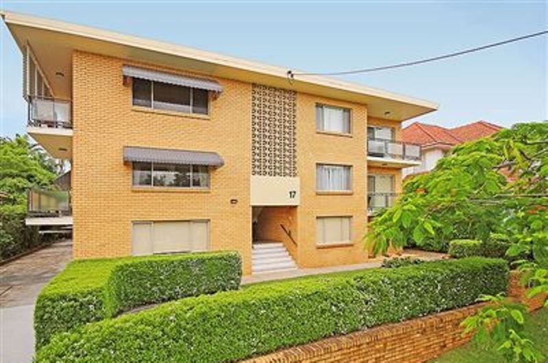 2/17 Moynihan Street, ASCOT, QLD 4007