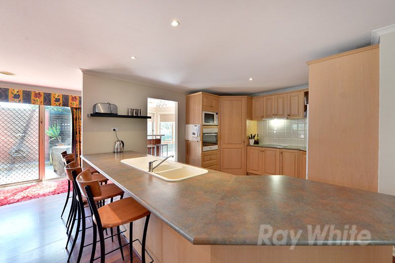 14 Jacobus Walk, FERNTREE GULLY, VIC 3156