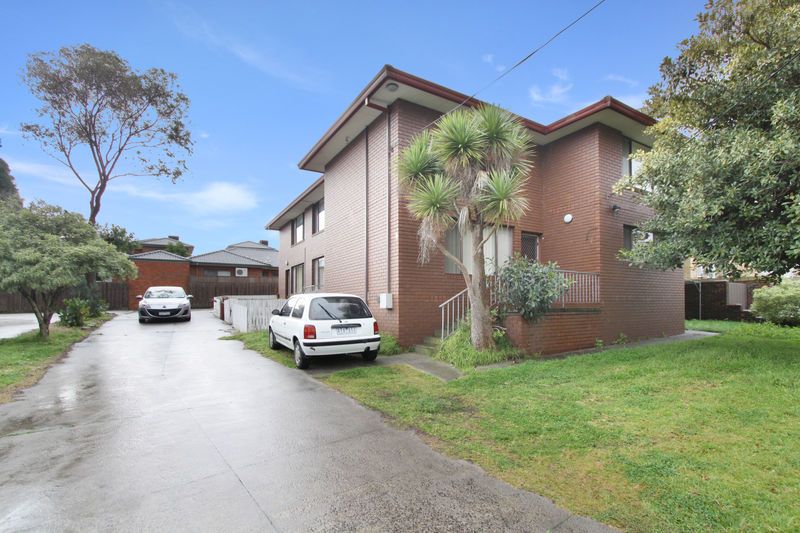 35 Garnett Street, OAKLEIGH VIC 3166