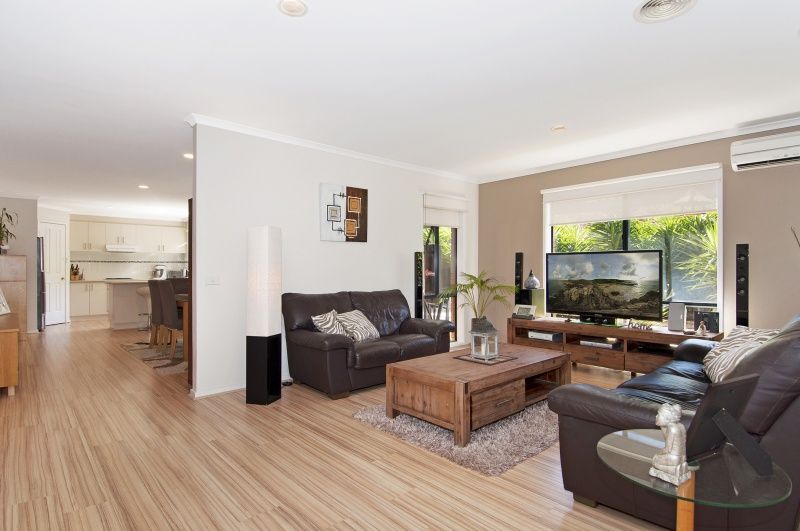 16 Clifton Park Drive, CARRUM DOWNS, VIC 3201