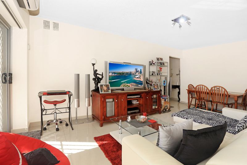 2/77 Denman Avenue, WILEY PARK, NSW 2195