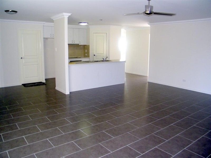 17  Oasis Court, SOUTH GLADSTONE, QLD 4680