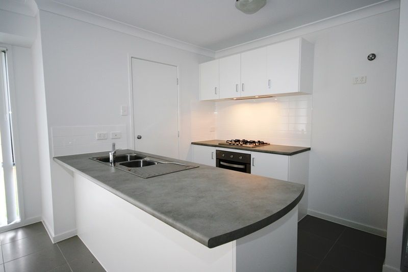 2 Philp Street, NORTH LAKES, QLD 4509