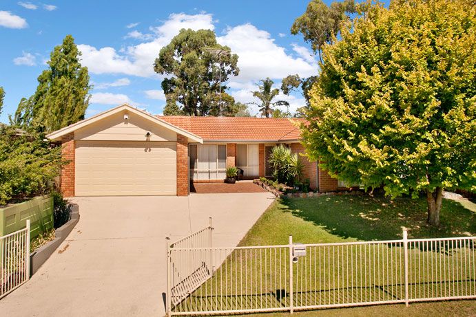 25 Neilson Crescent, BLIGH PARK NSW 2756