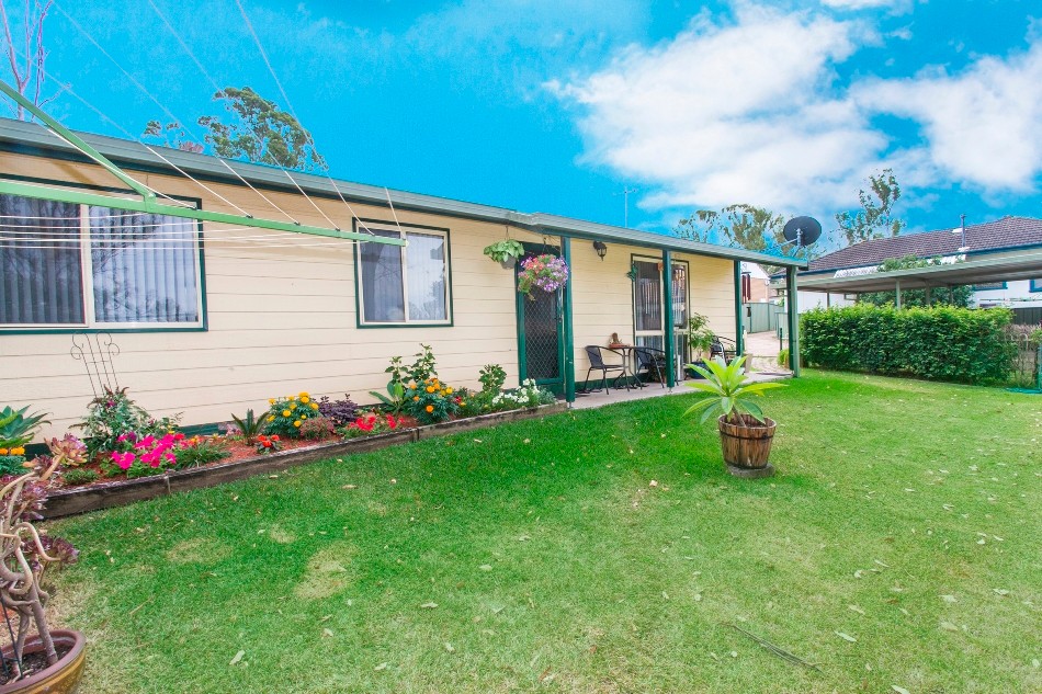2/42 Lincoln Drive, CAMBRIDGE PARK, NSW 2747
