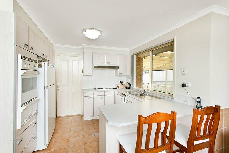 48 Burdekin Drive, ALBION PARK, NSW 2527