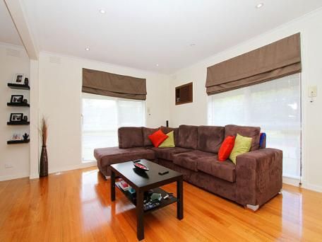 81 Buckmaster Drive, MILL PARK, VIC 3082