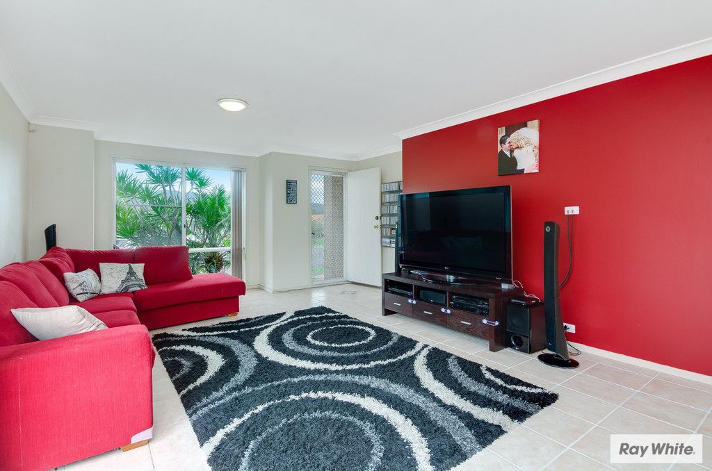 13 Silverwood Place, HORSLEY, NSW 2530