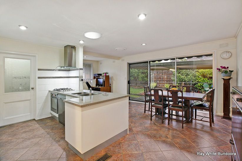 1 Boorlee Court, BUNDOORA, VIC 3083