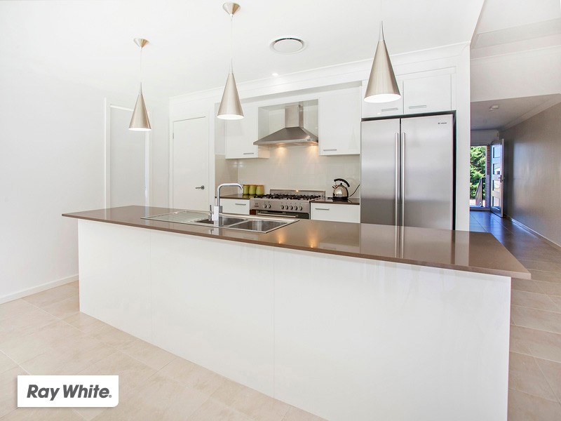 24 Hillview Circuit, KIAMA, NSW 2533