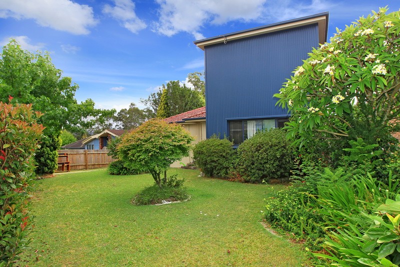 21 Walsh Crescent, NORTH NOWRA, NSW 2541
