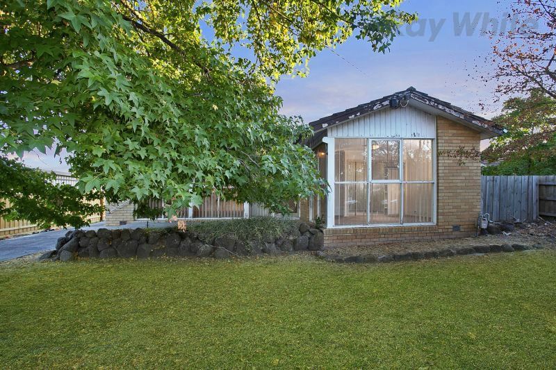 6 Crescent Street, NOBLE PARK VIC 3174