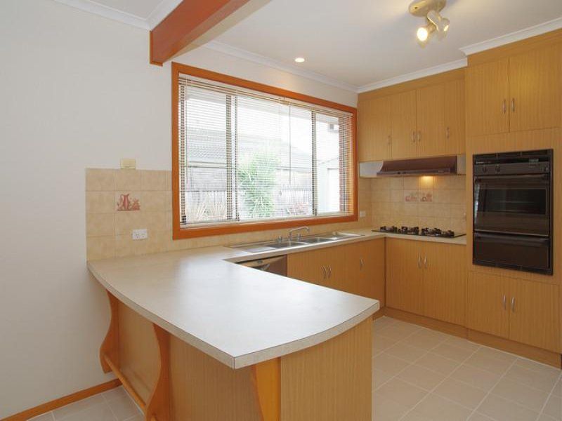 64 Greenville Drive, GROVEDALE, VIC 3216