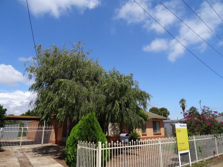 12 Woodcutts Road, DAVOREN PARK, SA 5113