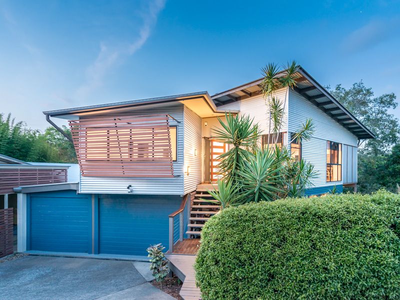 12a Hartfield Drive, BARDON, QLD 4065