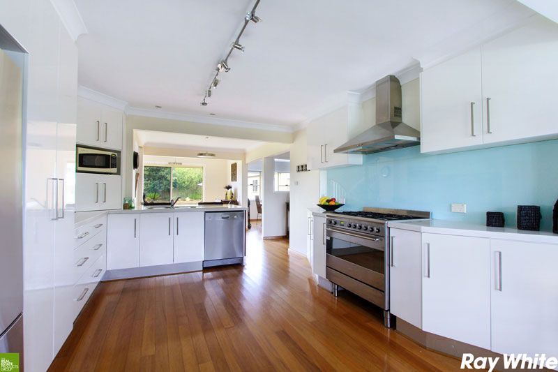 90 The Esplanade, OAK FLATS, NSW 2529