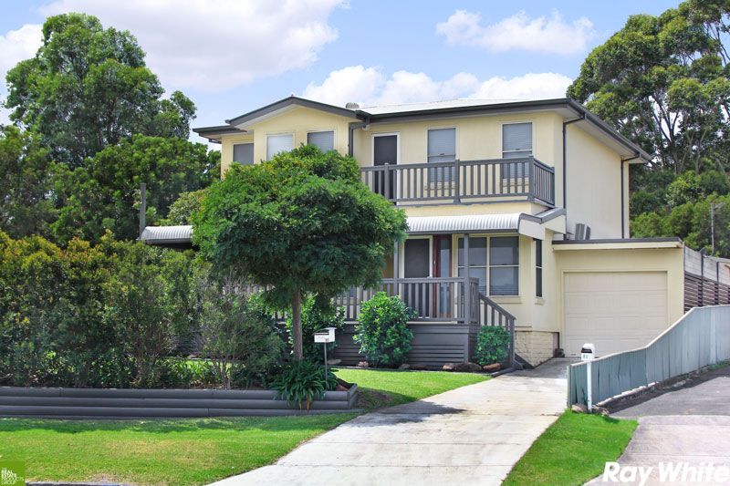 90 The Esplanade, OAK FLATS NSW 2529
