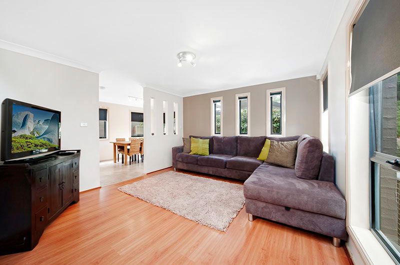 1 Arnold Place, MENAI, NSW 2234