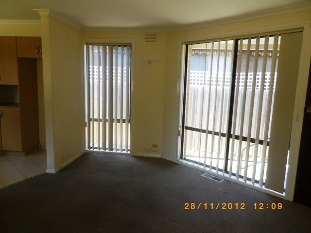 13 Spring Road, SPRINGVALE SOUTH, VIC 3172