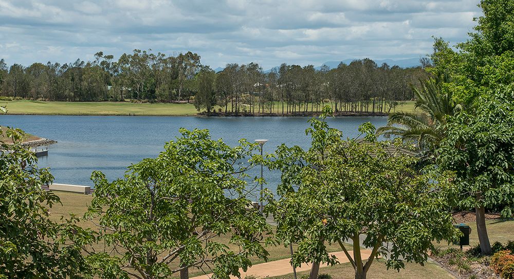 6109 Lugano Drive, HOPE ISLAND, QLD 4212