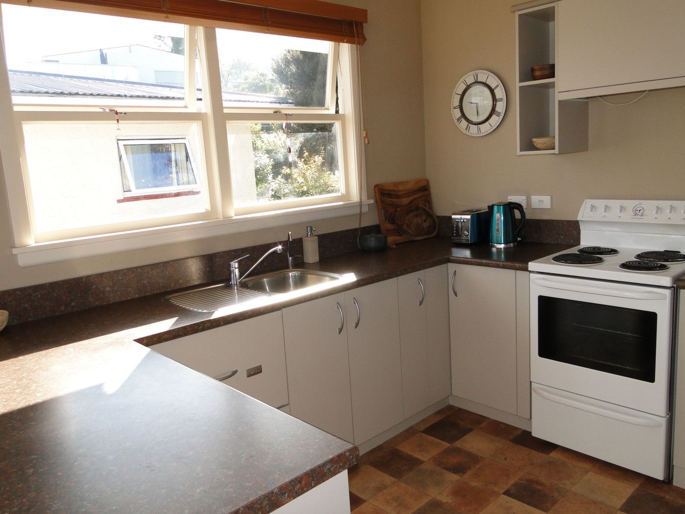 261 The Ridgeway, STOKE, Nelson City