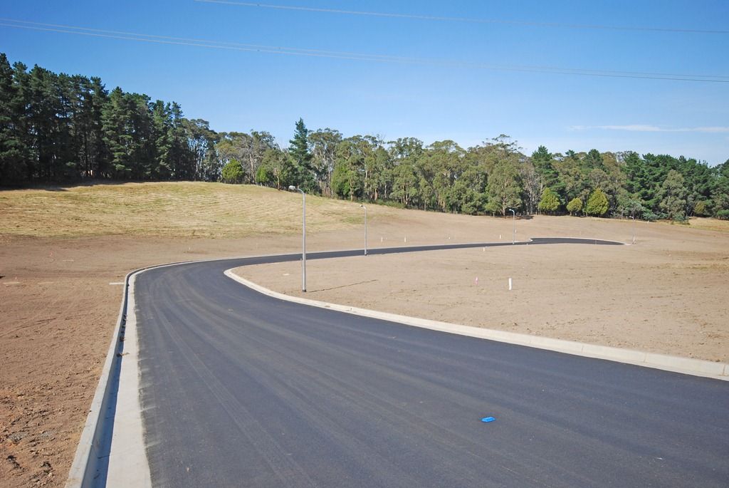 Lot 37 Holmsgarth Court, BROWN HILL, VIC 3350