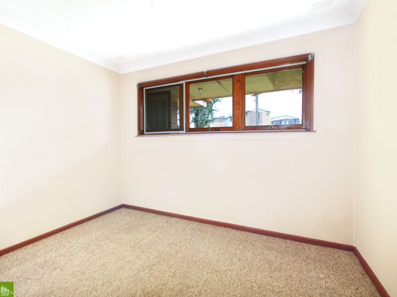 38 Barnes Street, WARILLA, NSW 2528