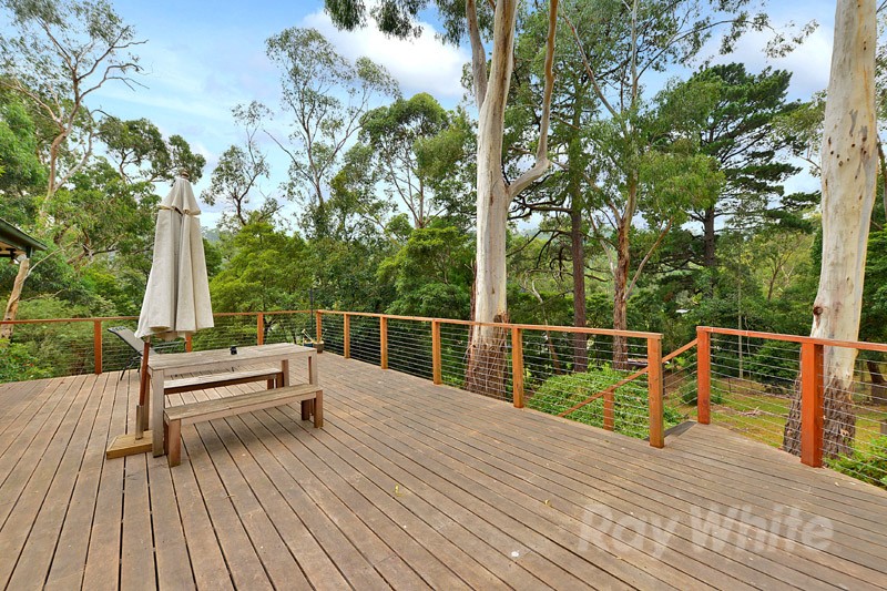 21 Kooringal Road, UPWEY, VIC 3158
