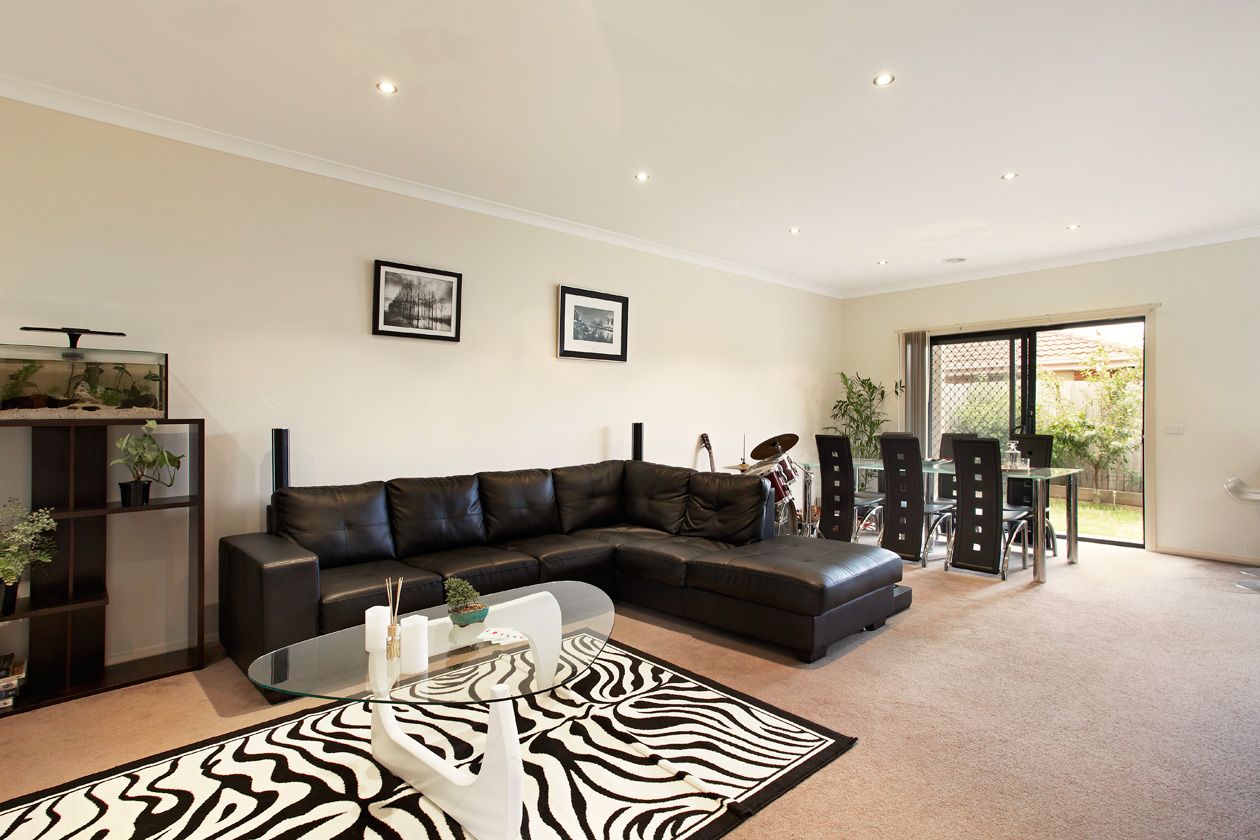 2/8 Jones Road, DANDENONG, VIC 3175