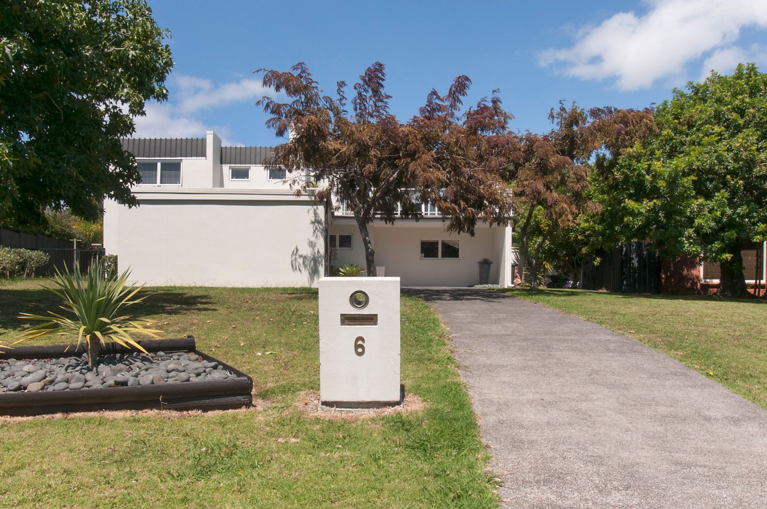 6 Sanctuary Point, SUNNYHILLS, Manukau City
