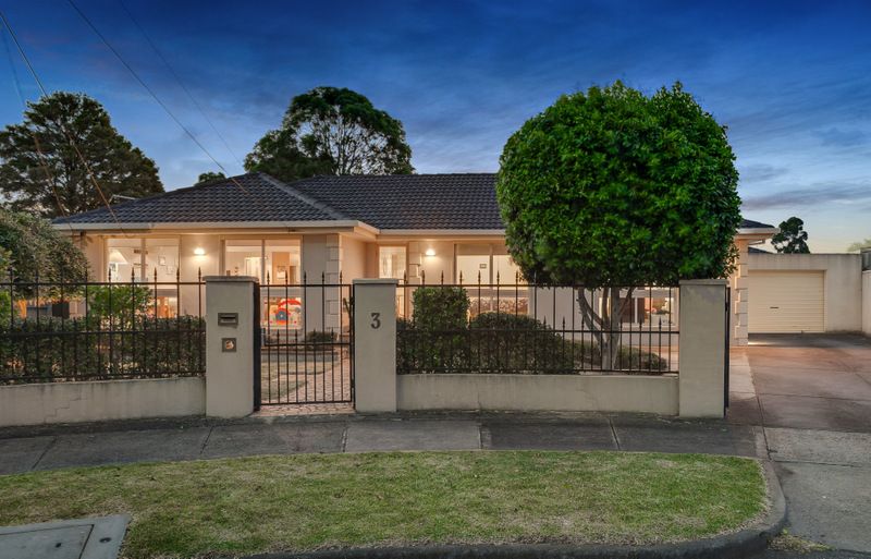 3 Lamb Court, BUNDOORA, VIC 3083