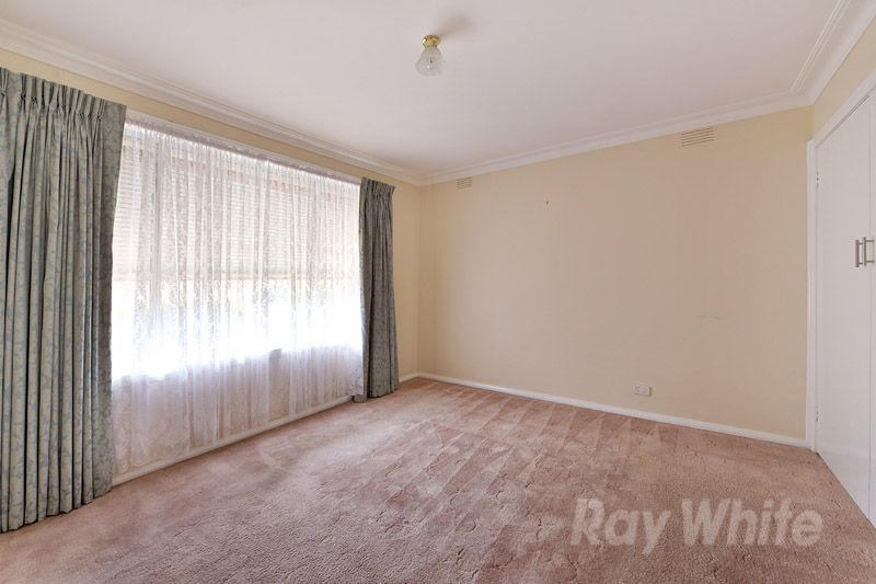 9 Devira Street, DANDENONG NORTH, VIC 3175